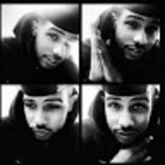 Meet your Posher, Ricardo - Picture 1 of 1